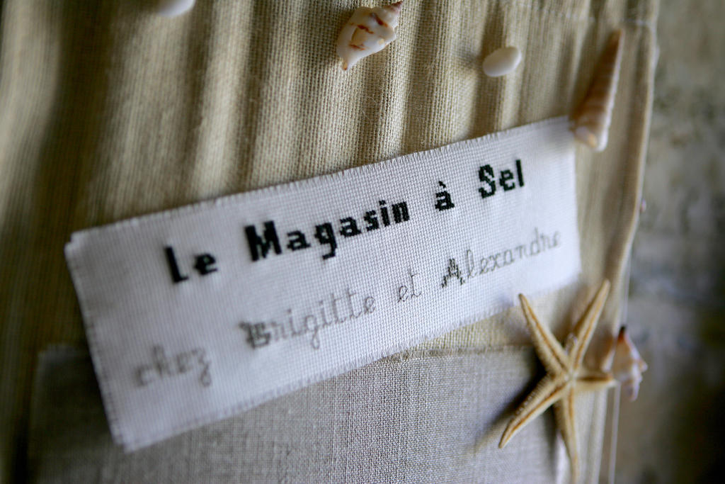 クロゾン Le Magasin A Sel Bed & Breakfast エクステリア 写真